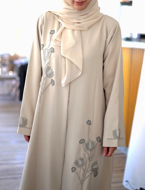 Classy Beige abaya